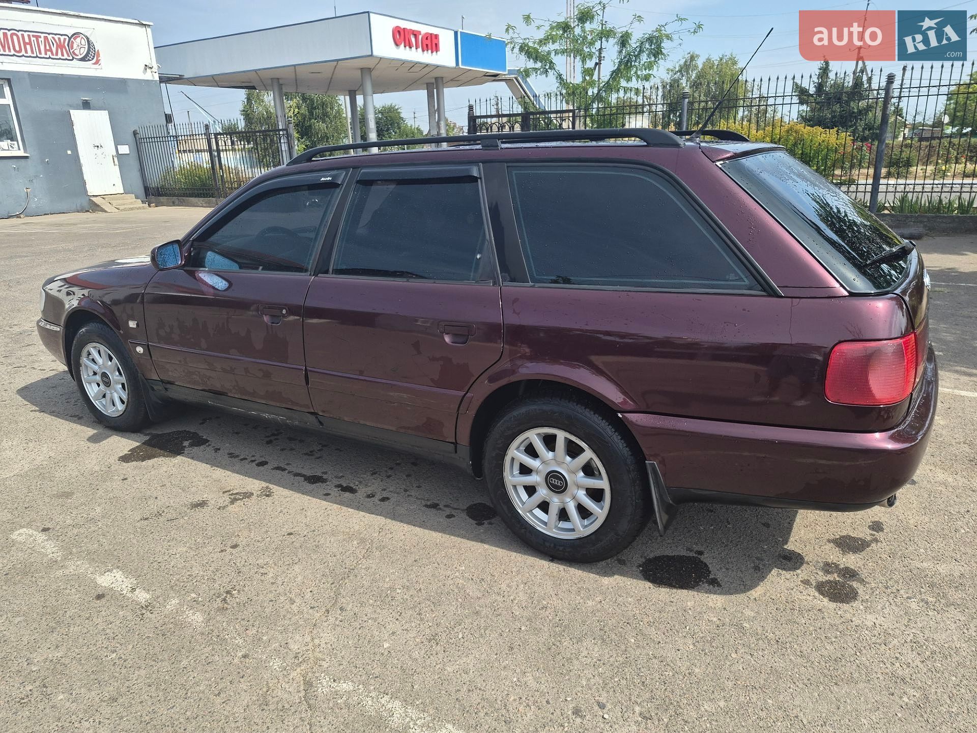 Audi 100 1993 VIN WAUZZZ4AZRN027272 фото оголошення 6 з 17