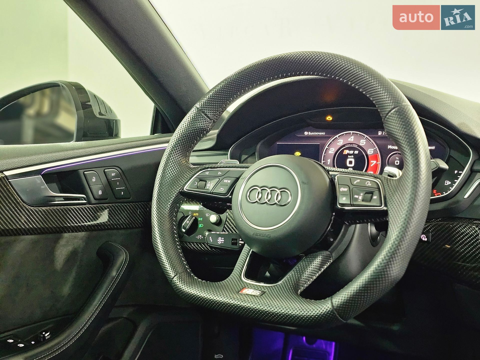 AUDI AUDI RS5 2019 VIN WUAPWAF51KA907541 фото оголошення 15 з 47