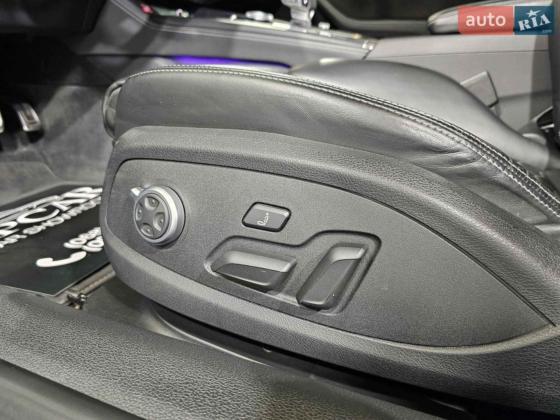 AUDI AUDI RS5 2019 VIN WUAPWAF51KA907541 фото оголошення 24 з 47