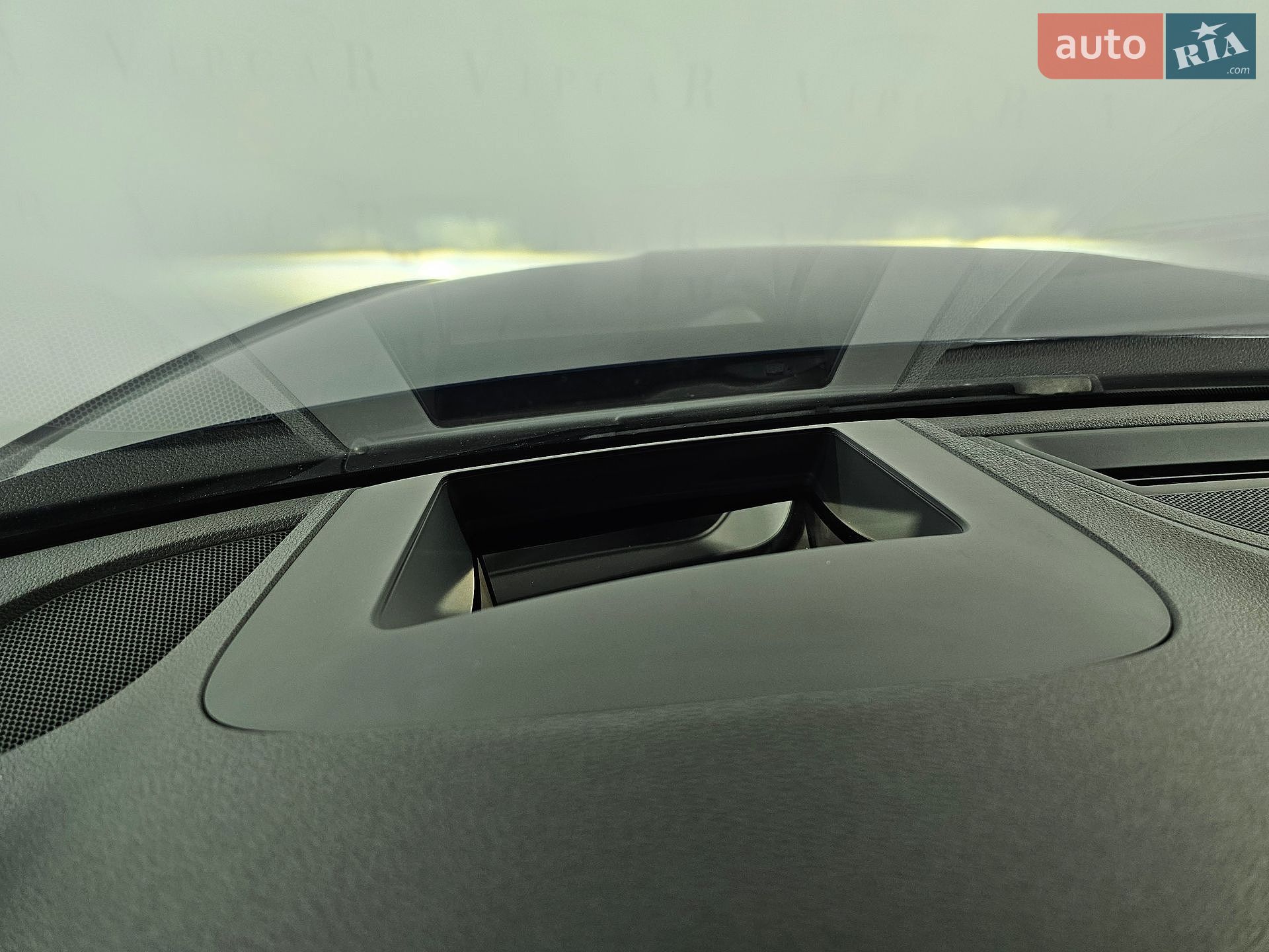 AUDI AUDI RS5 2019 VIN WUAPWAF51KA907541 фото оголошення 28 з 47