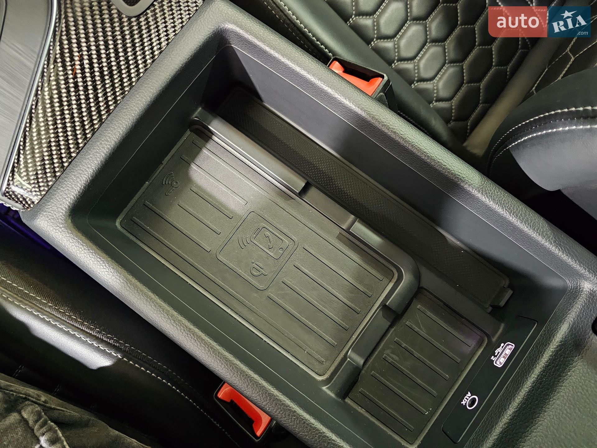 AUDI AUDI RS5 2019 VIN WUAPWAF51KA907541 фото оголошення 29 з 47