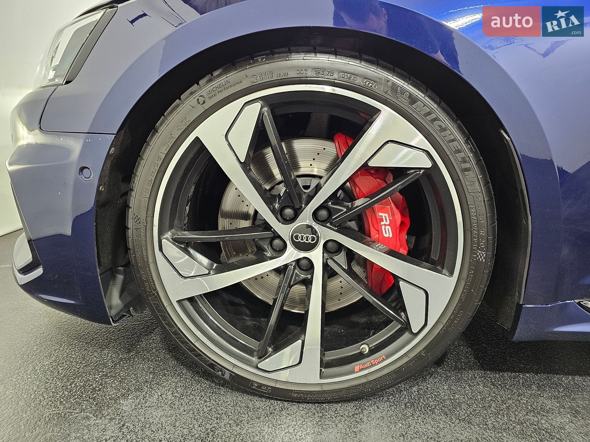 AUDI AUDI RS5 2019 VIN WUAPWAF51KA907541 фото оголошення 45 з 47