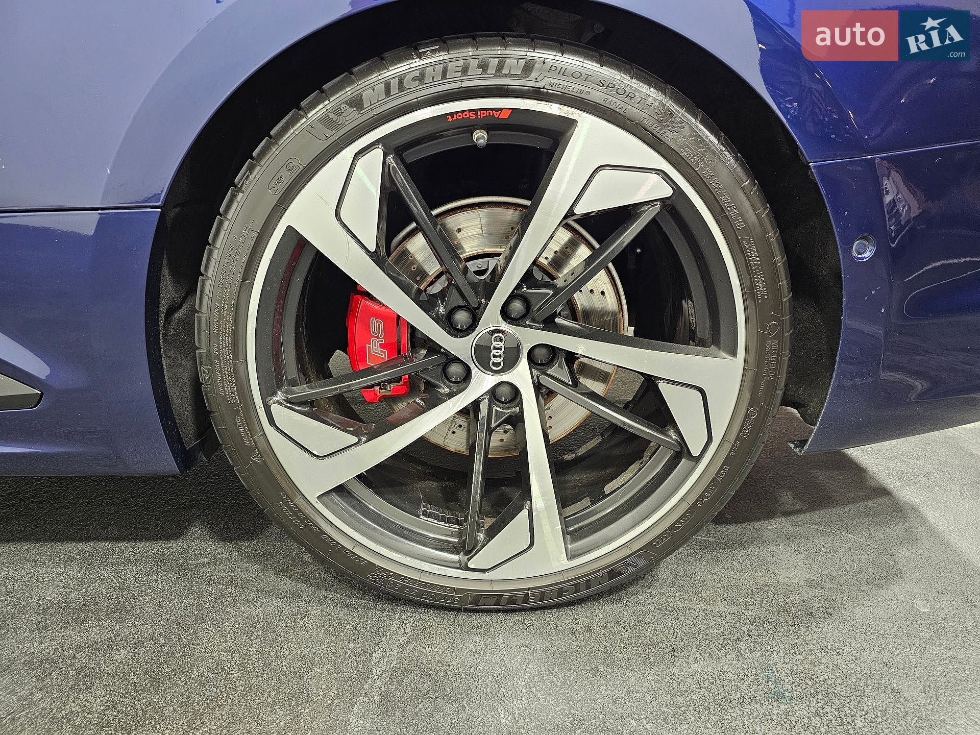 AUDI AUDI RS5 2019 VIN WUAPWAF51KA907541 фото оголошення 47 з 47