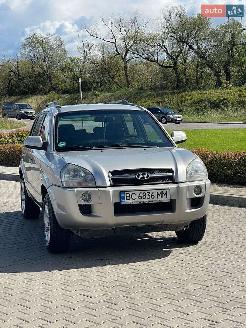 Hyundai Tucson 2008 VIN KMHJN81BP8U845631 фото оголошення 3 з 22