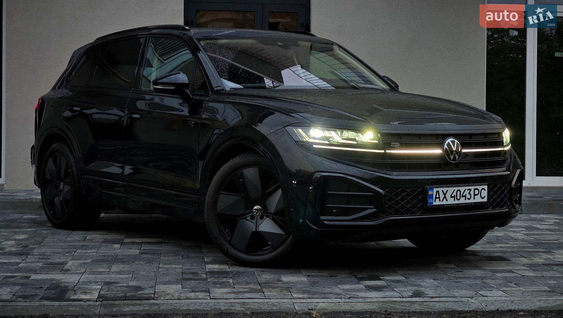 Volkswagen Touareg 2024 VIN WVGZZZCR1RD025129 фото оголошення 79 з 83