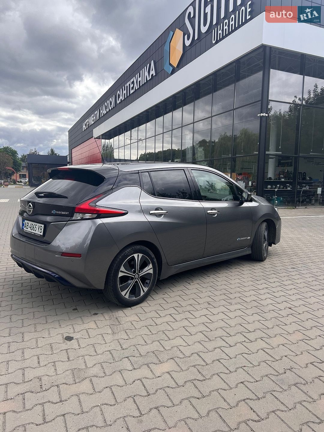 Nissan Leaf 2019 VIN SJNFAAZE1U0083961 фото оголошення 3 з 15