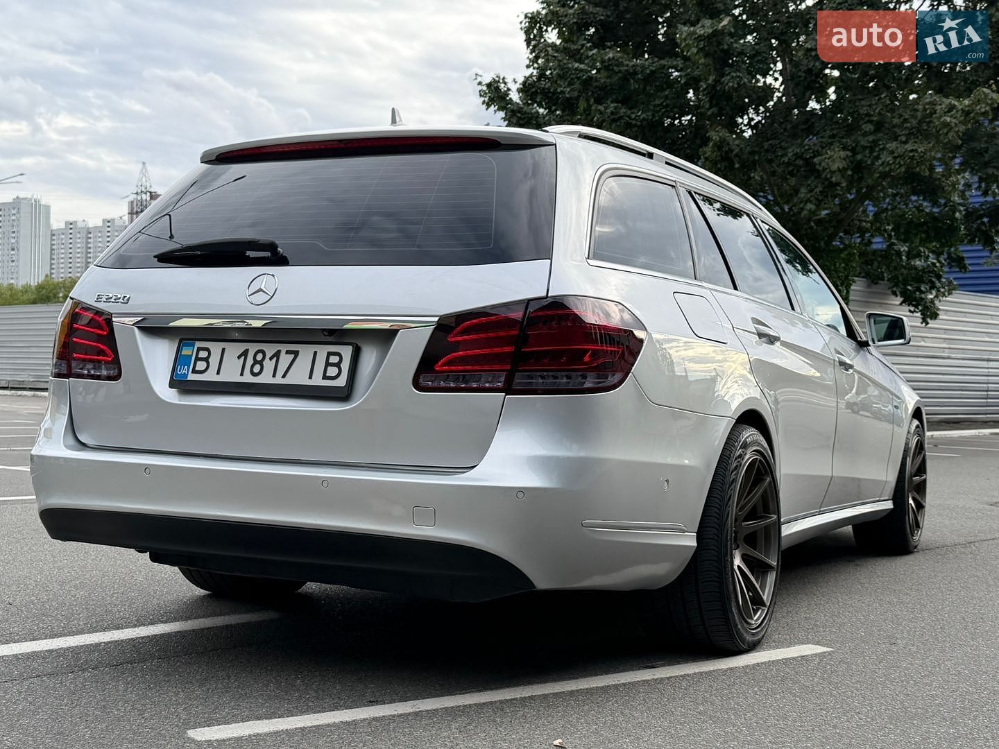 Mercedes-Benz E-Class 2015 VIN WDD2122011B140075 фото оголошення 5 з 46