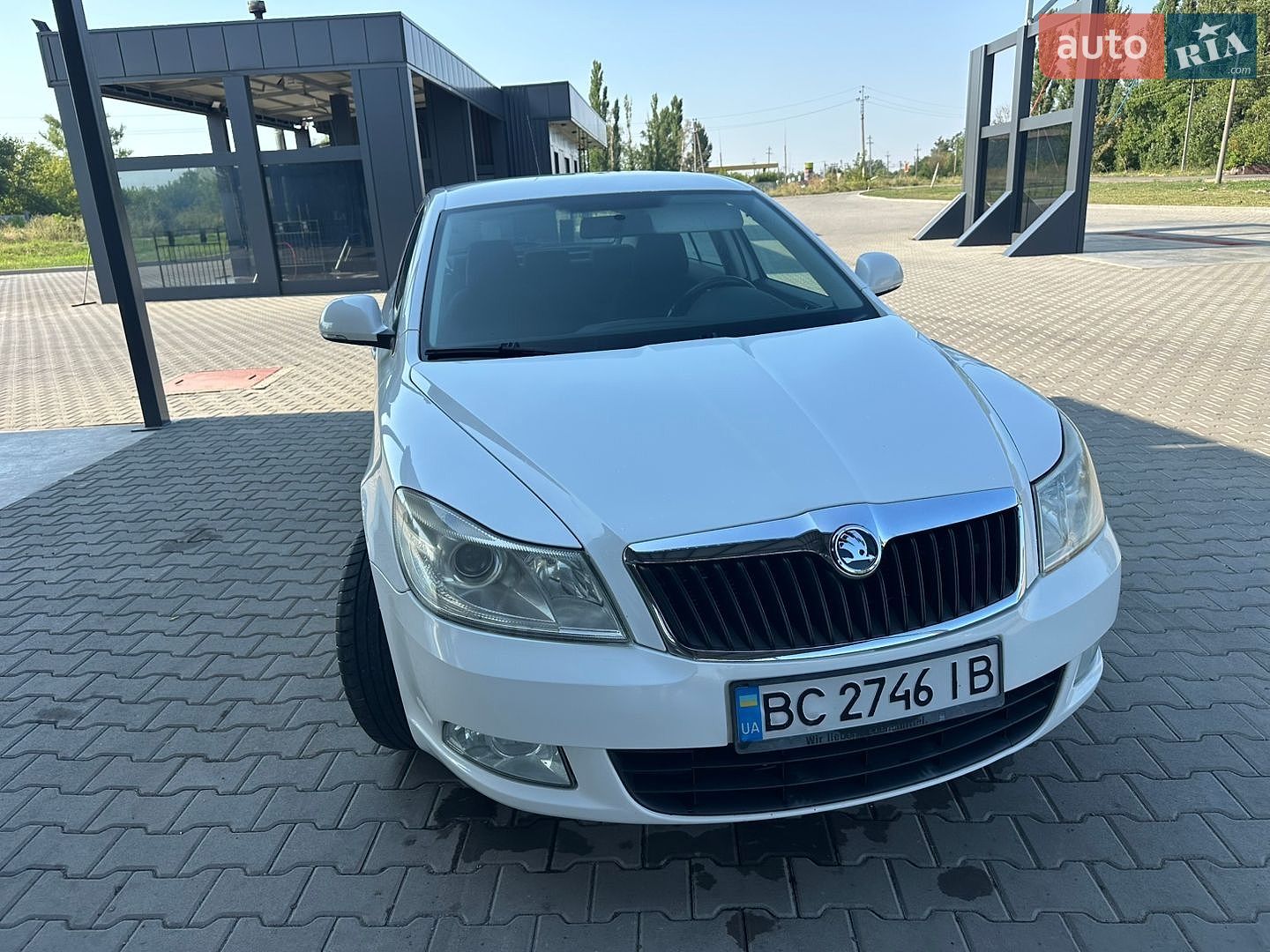 Skoda Octavia 2009 VIN TMBCA61Z298010618 фото оголошення 2 з 16