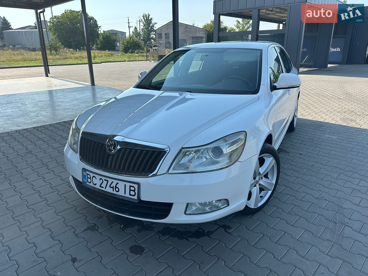 Skoda Octavia 2009 VIN TMBCA61Z298010618 фото оголошення 3 з 16