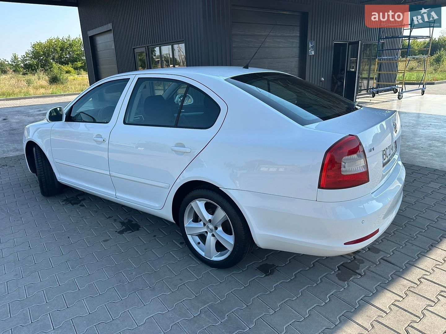 Skoda Octavia 2009 VIN TMBCA61Z298010618 фото оголошення 5 з 16