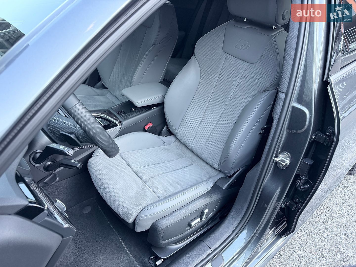 Audi A4 2023 VIN WAUZZZF40PN019380 фото оголошення 32 з 117