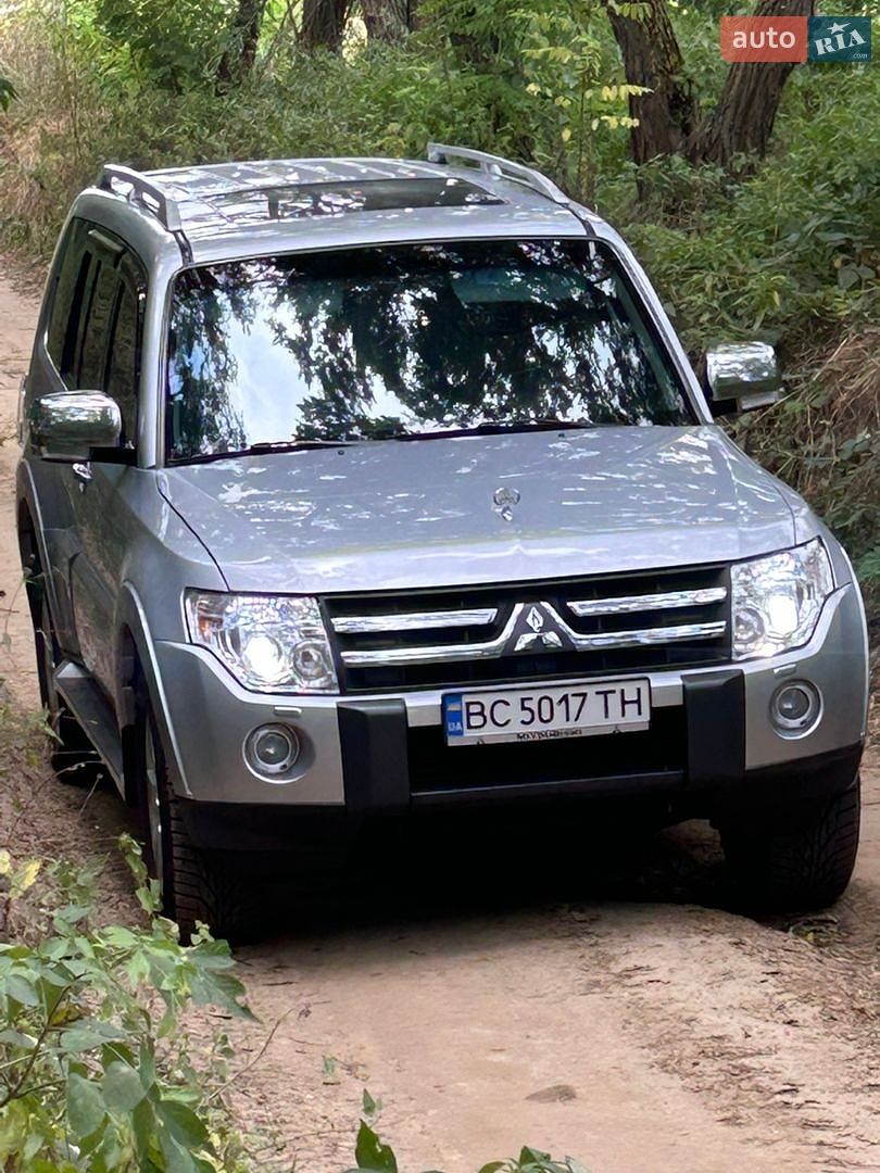 Mitsubishi Pajero 2008 VIN JMYLRV93W8J712759 фото оголошення 38 з 48