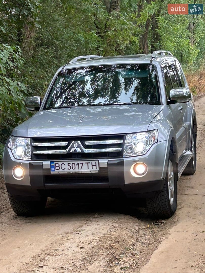 Mitsubishi Pajero 2008 VIN JMYLRV93W8J712759 фото оголошення 41 з 48