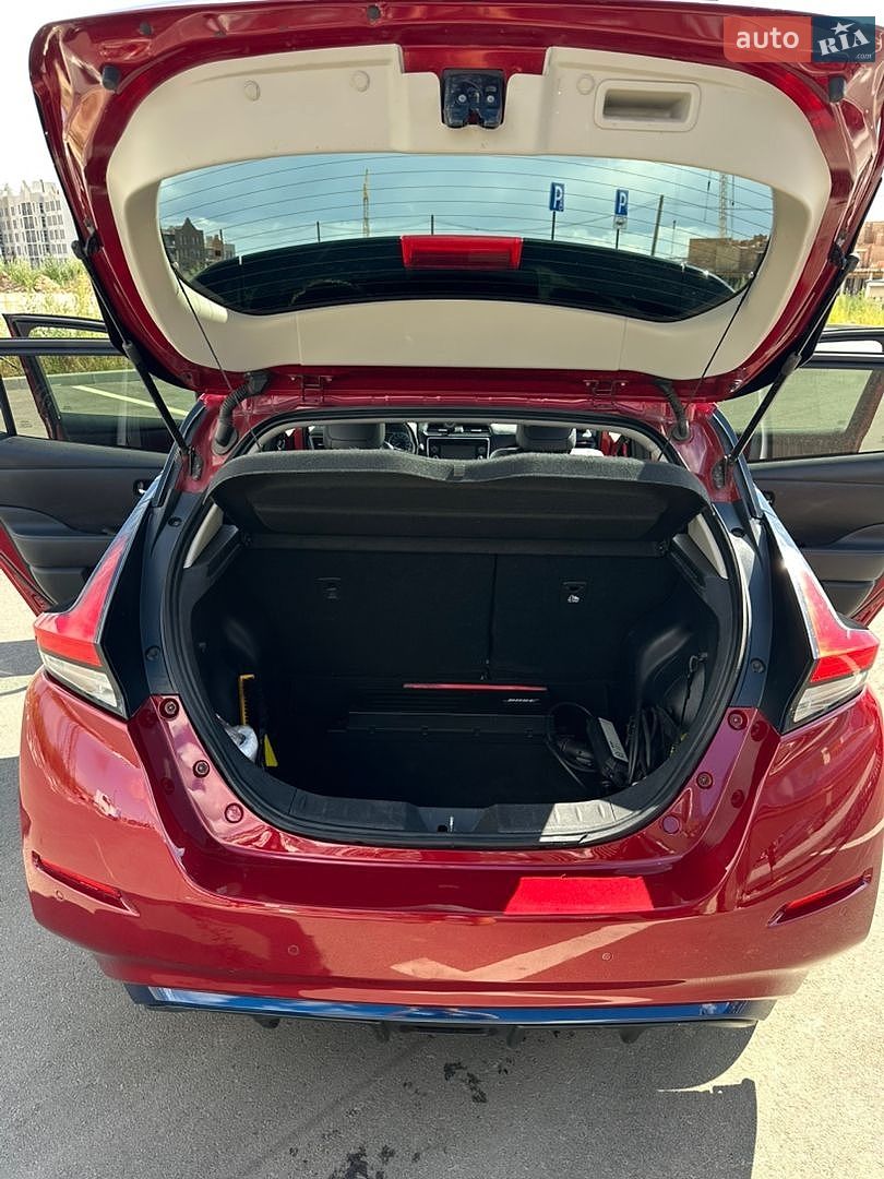 Nissan Leaf 2018 VIN SJNFAAZE1U0025379 фото оголошення 10 з 16