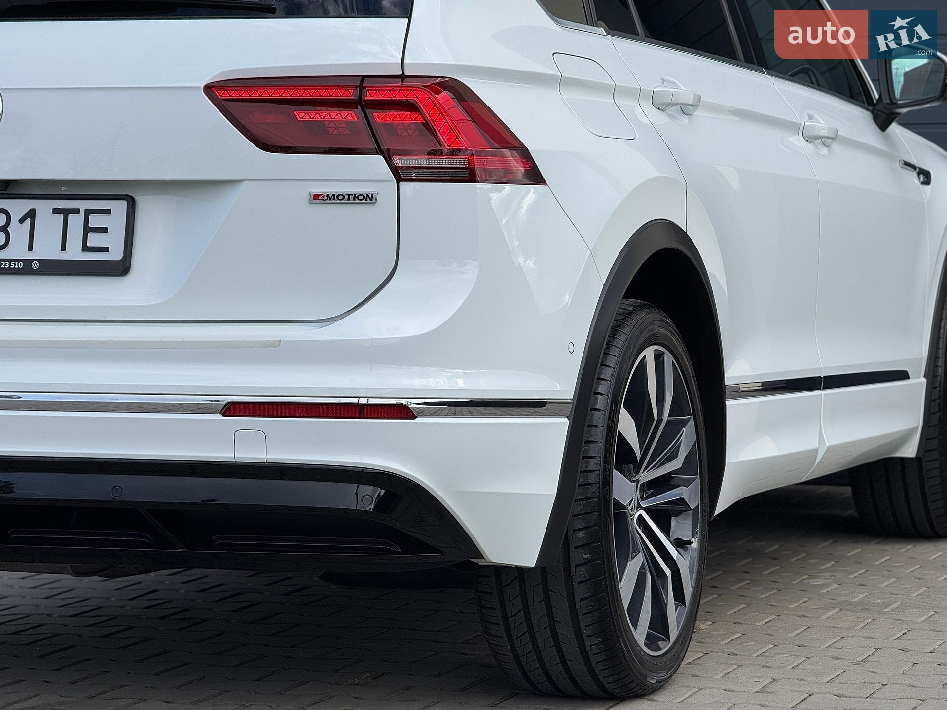 Volkswagen Tiguan 2019 VIN WVGZZZ5NZLW814441 фото оголошення 28 з 101