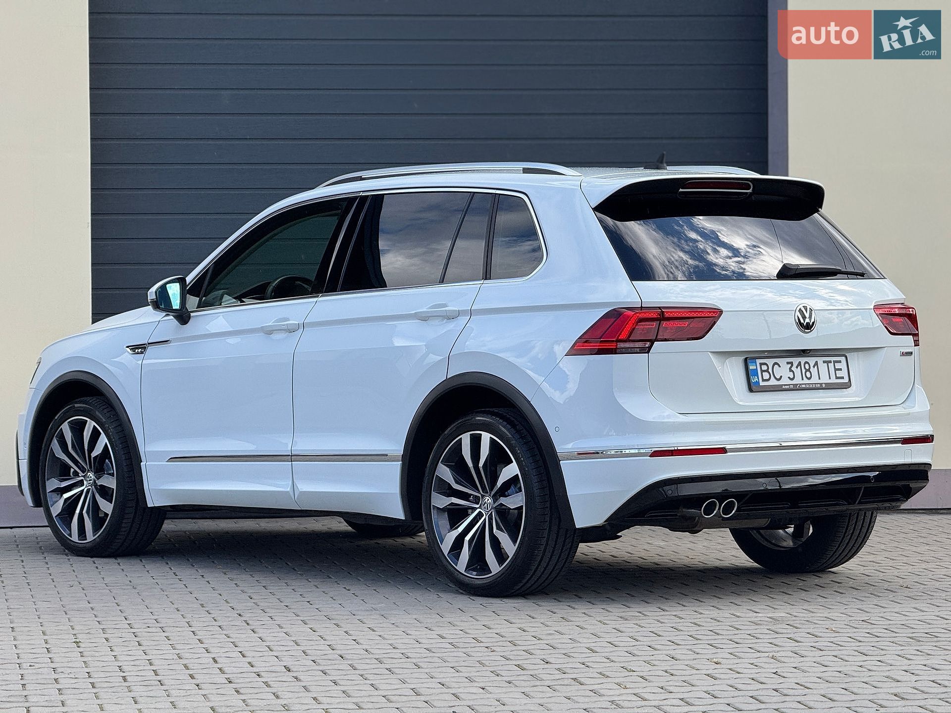 Volkswagen Tiguan 2019 VIN WVGZZZ5NZLW814441 фото оголошення 51 з 131