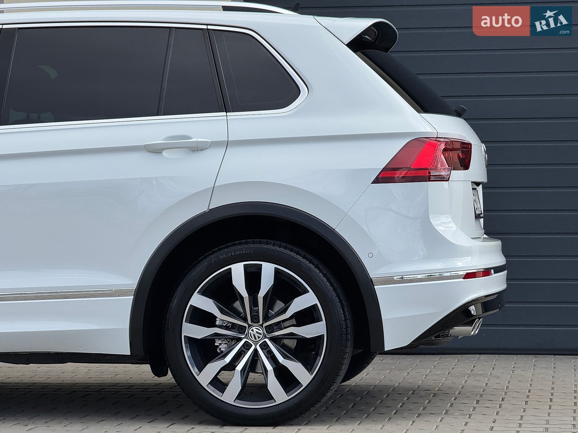 Volkswagen Tiguan 2019 VIN WVGZZZ5NZLW814441 фото оголошення 51 з 98