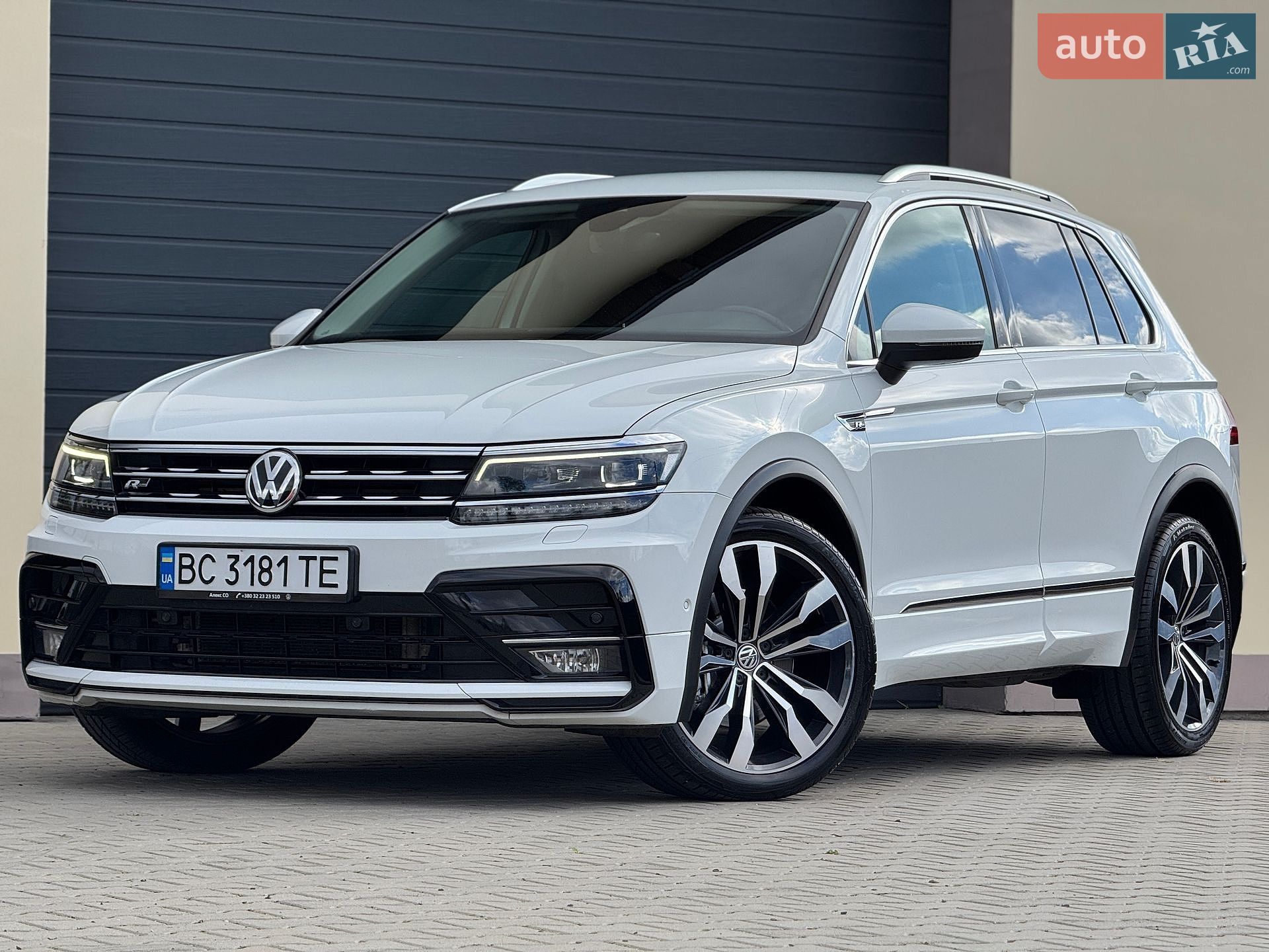 Volkswagen Tiguan 2019 VIN WVGZZZ5NZLW814441 фото оголошення 64 з 131