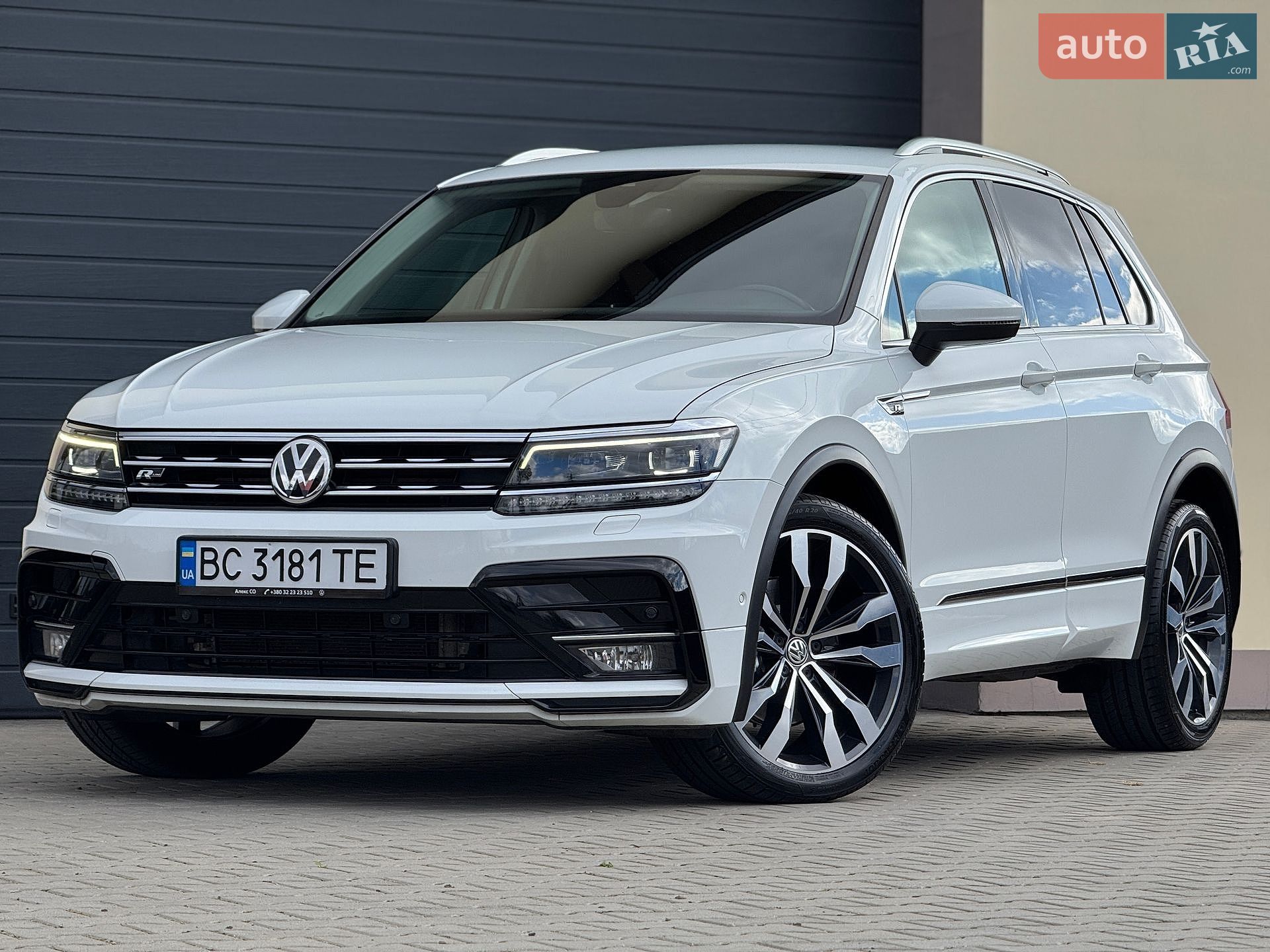 Volkswagen Tiguan 2019 VIN WVGZZZ5NZLW814441 фото оголошення 66 з 131