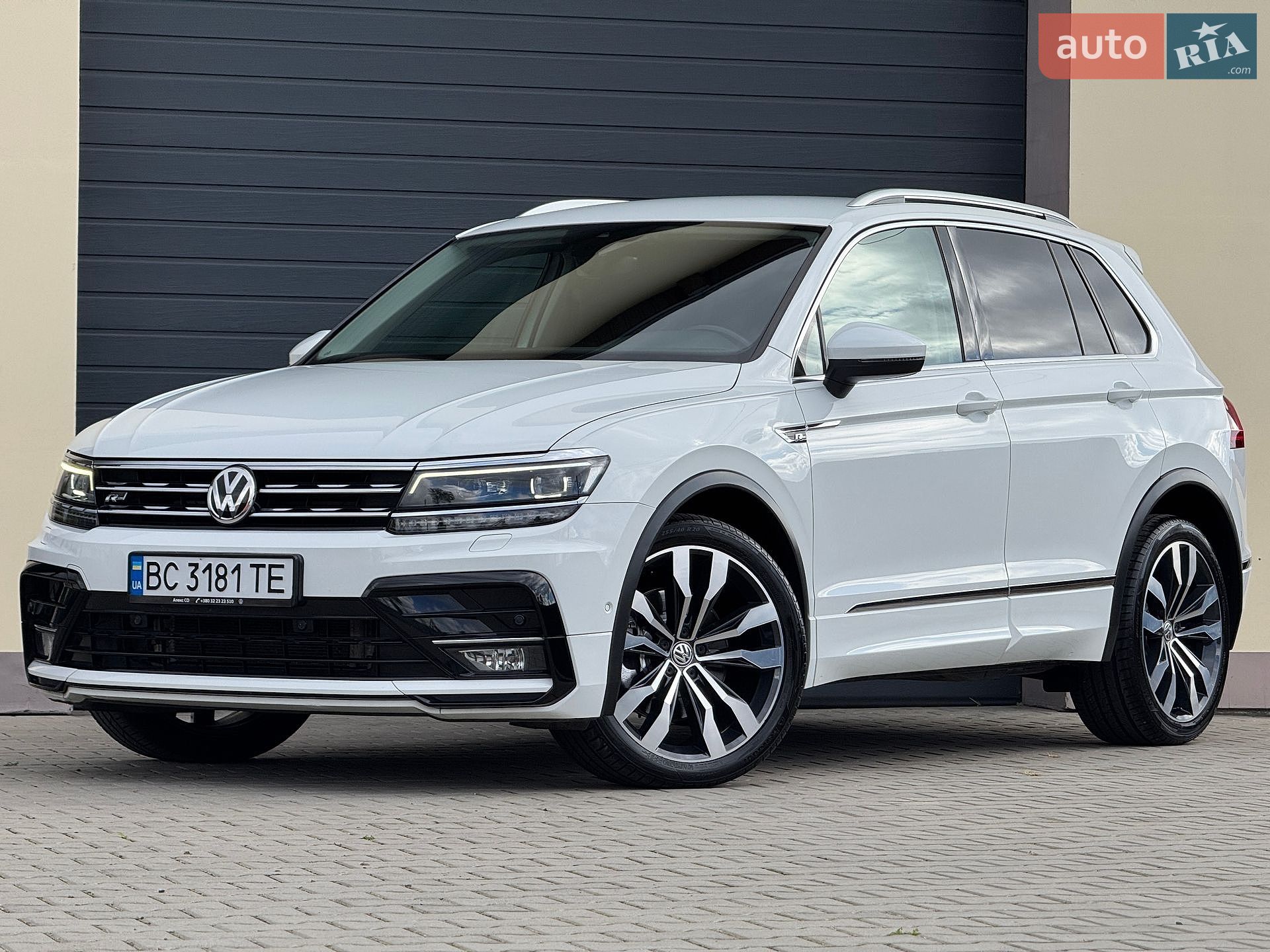 Volkswagen Tiguan 2019 VIN WVGZZZ5NZLW814441 фото оголошення 71 з 131