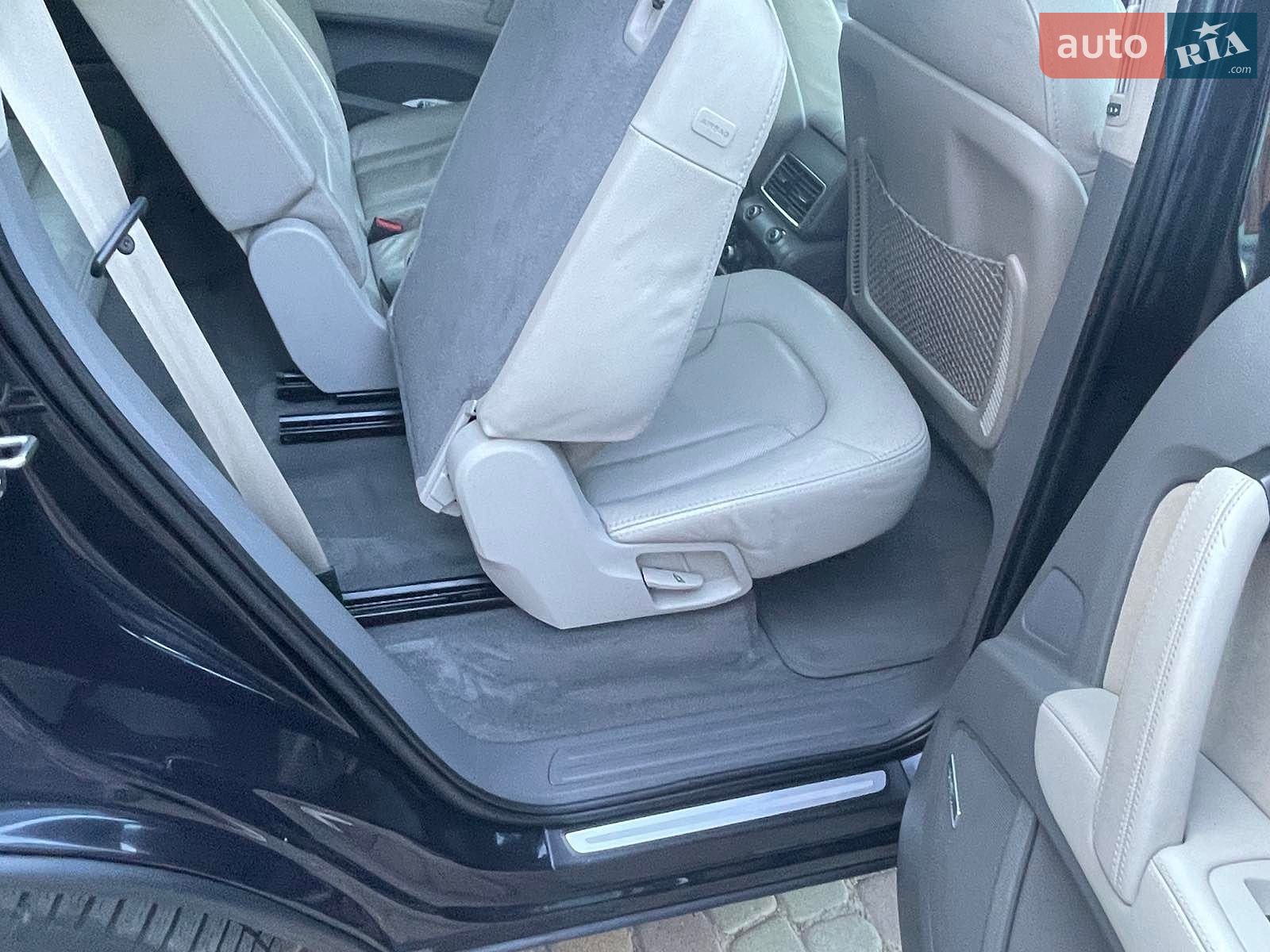 Audi Q7 2009 VIN WAUZZZ4L7AD000946 фото оголошення 24 з 58