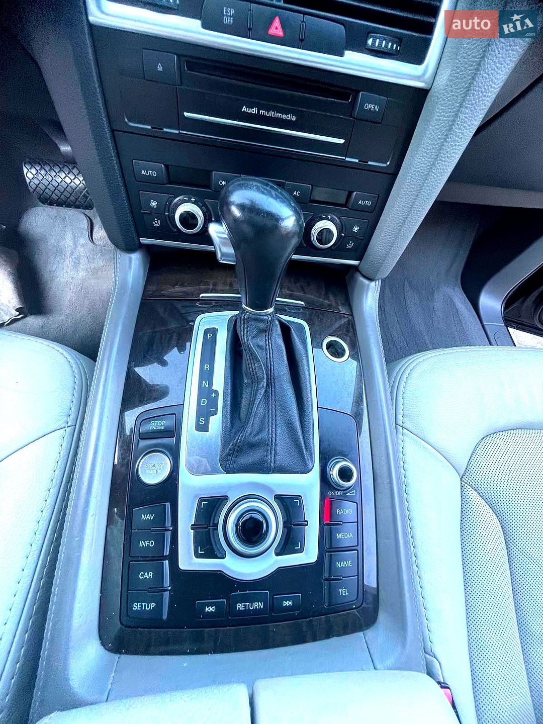 Audi Q7 2009 VIN WAUZZZ4L7AD000946 фото оголошення 25 з 58