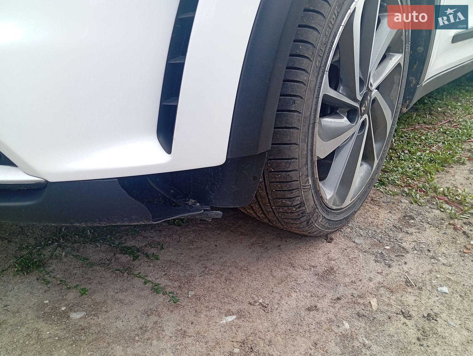 Kia Niro 2017 VIN KNACC81CGJ5148100 фото оголошення 5 з 17