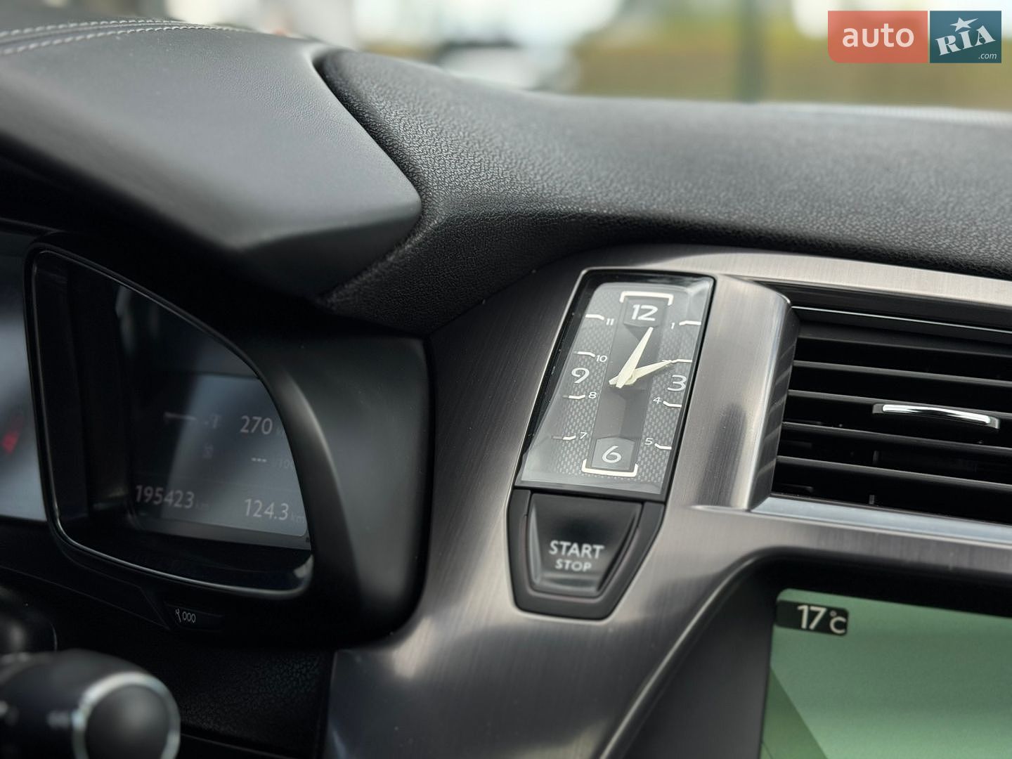 Citroen DS5 2013 VIN VF7KFRHHADS510718 фото оголошення 25 з 49