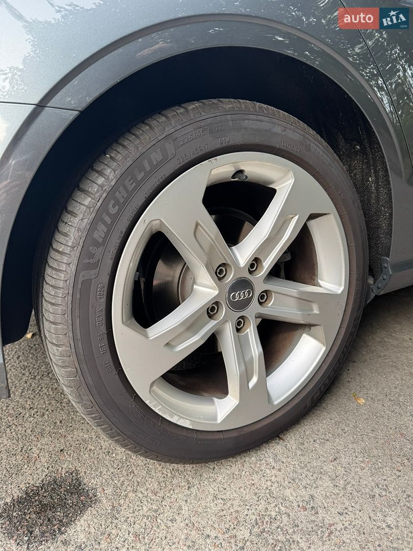 Audi A3 2017 VIN WAUAUGFF5J1040905 фото оголошення 8 з 22