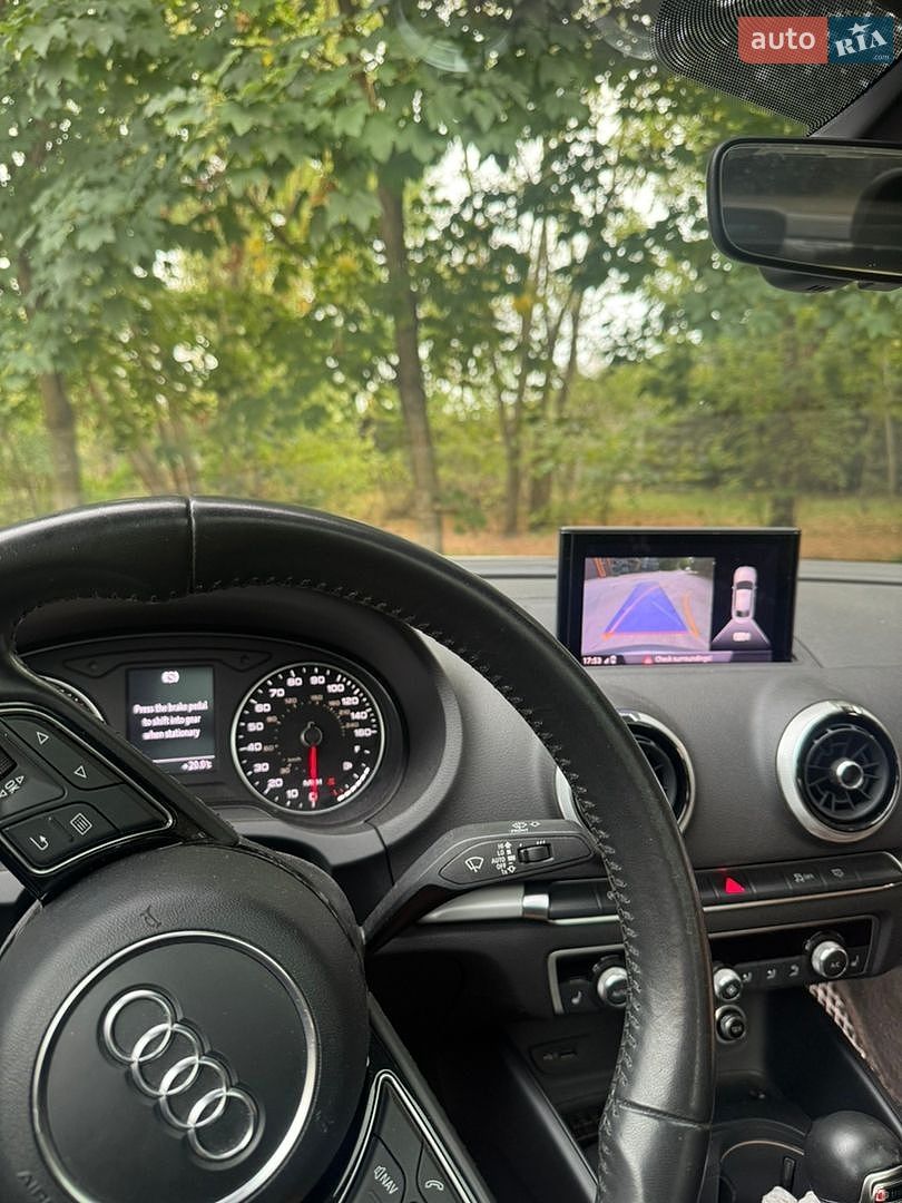 Audi A3 2017 VIN WAUAUGFF5J1040905 фото оголошення 10 з 22