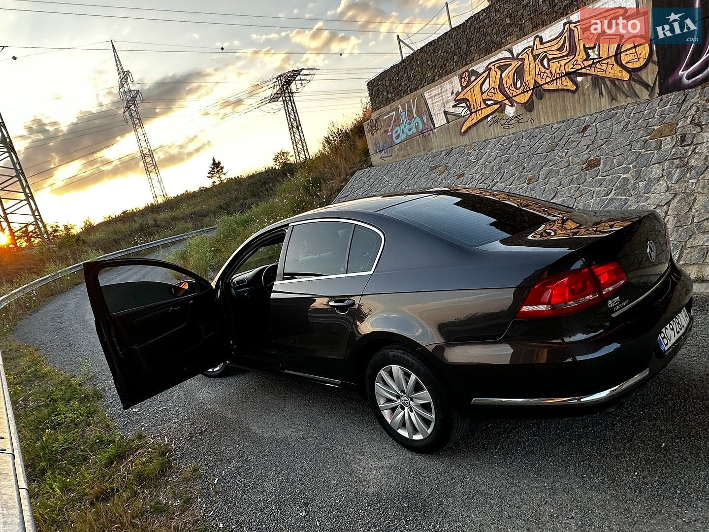 Volkswagen Passat 2011 VIN WVWZZZ3CZBP303033 фото оголошення 5 з 12