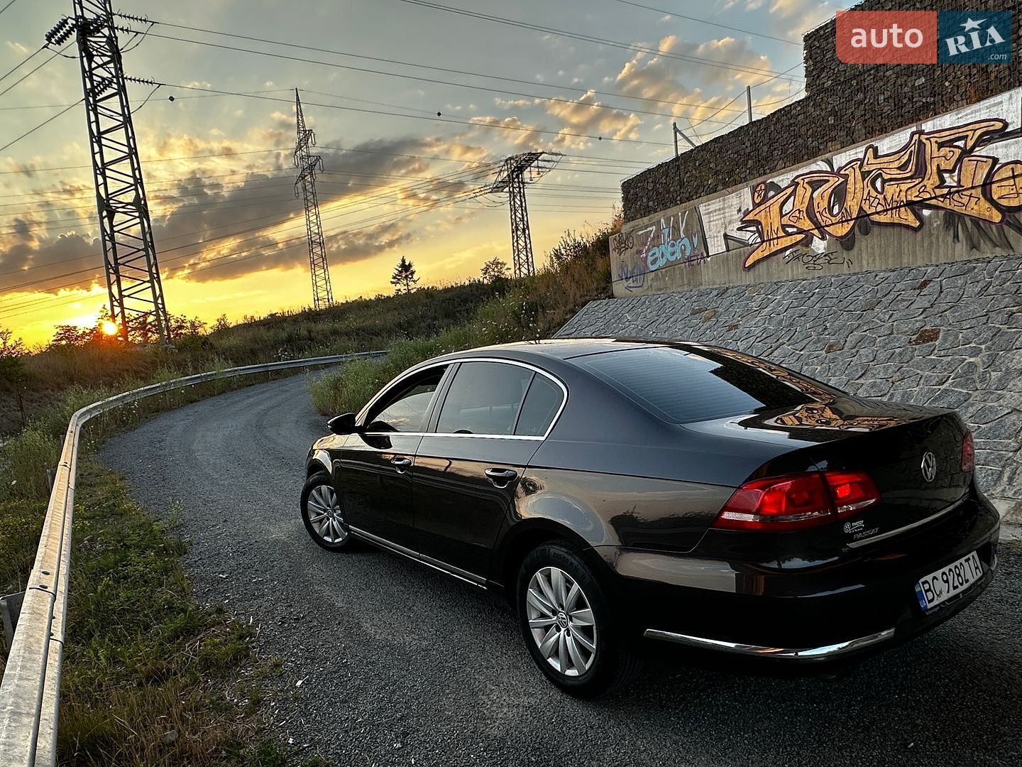 Volkswagen Passat 2011 VIN WVWZZZ3CZBP303033 фото оголошення 7 з 12