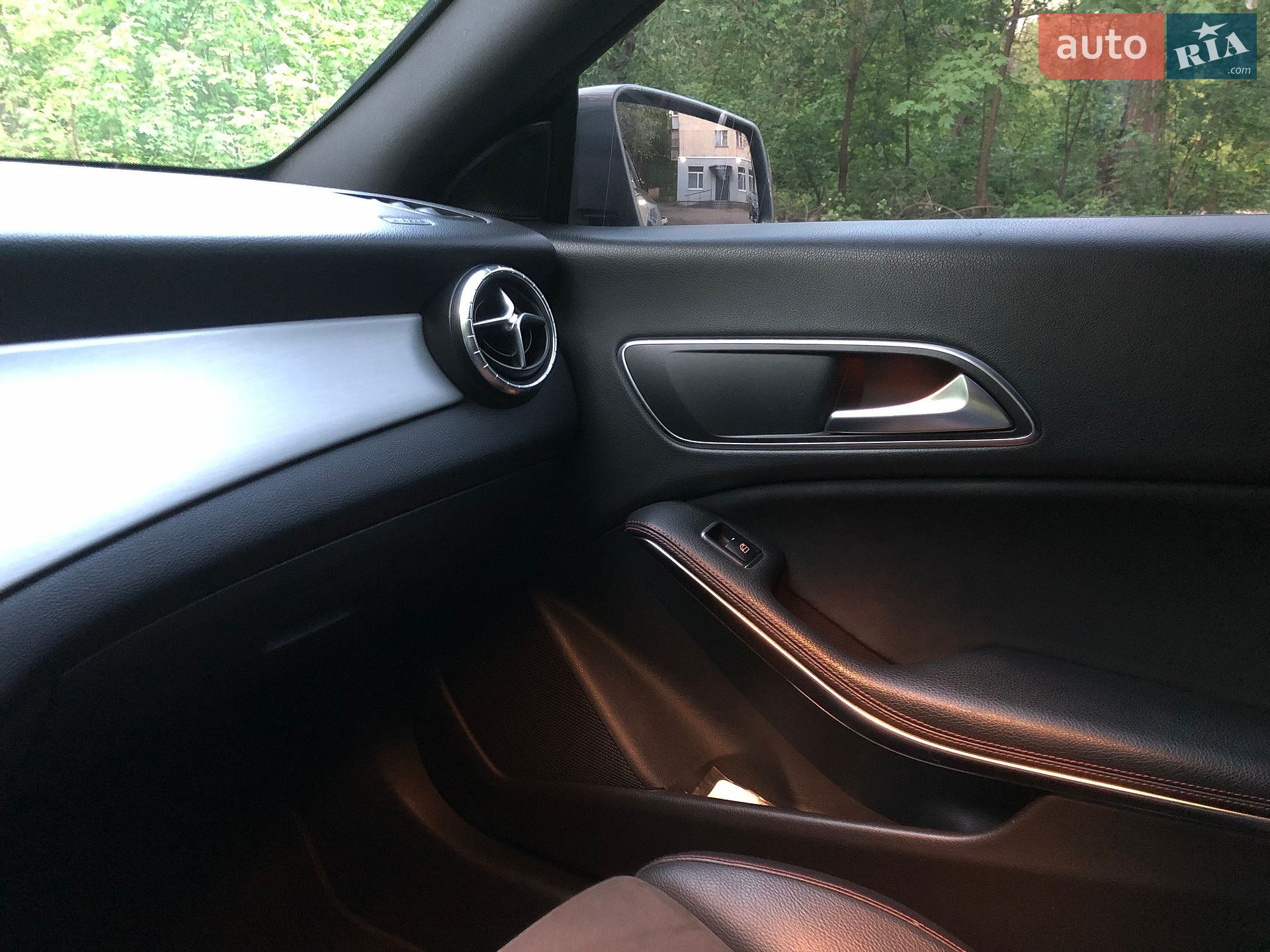 Mercedes-Benz CLA-Class 2015 VIN WDD1173031N289094 фото оголошення 5 з 19