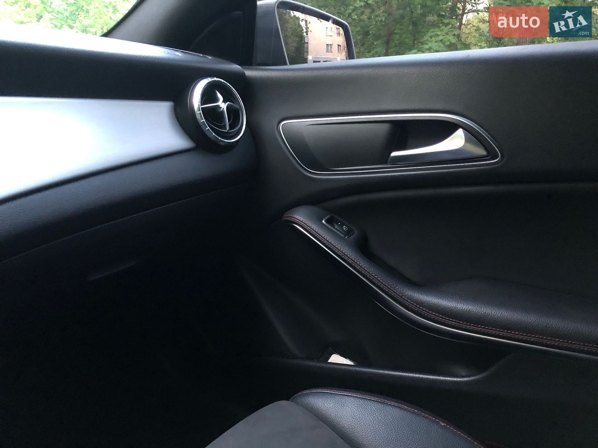 Mercedes-Benz CLA-Class 2015 VIN WDD1173031N289094 фото оголошення 7 з 19