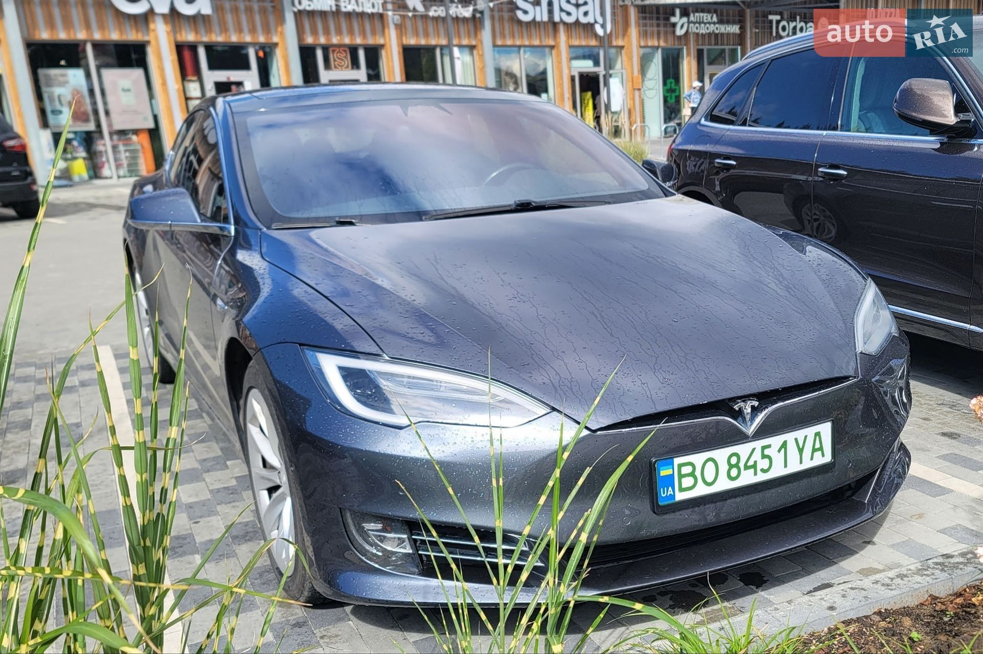 Tesla Model S 2018 VIN 5YJSA1E24JF243240 фото оголошення 11 з 34