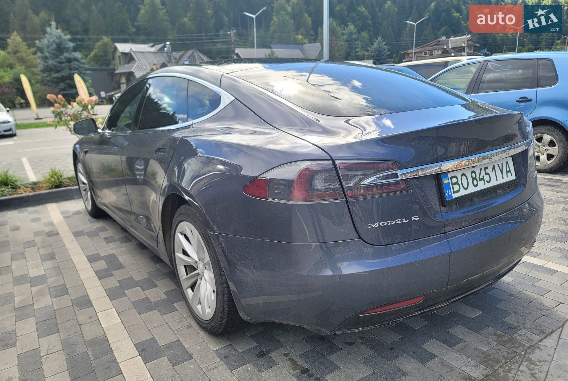 Tesla Model S 2018 VIN 5YJSA1E24JF243240 фото оголошення 12 з 34