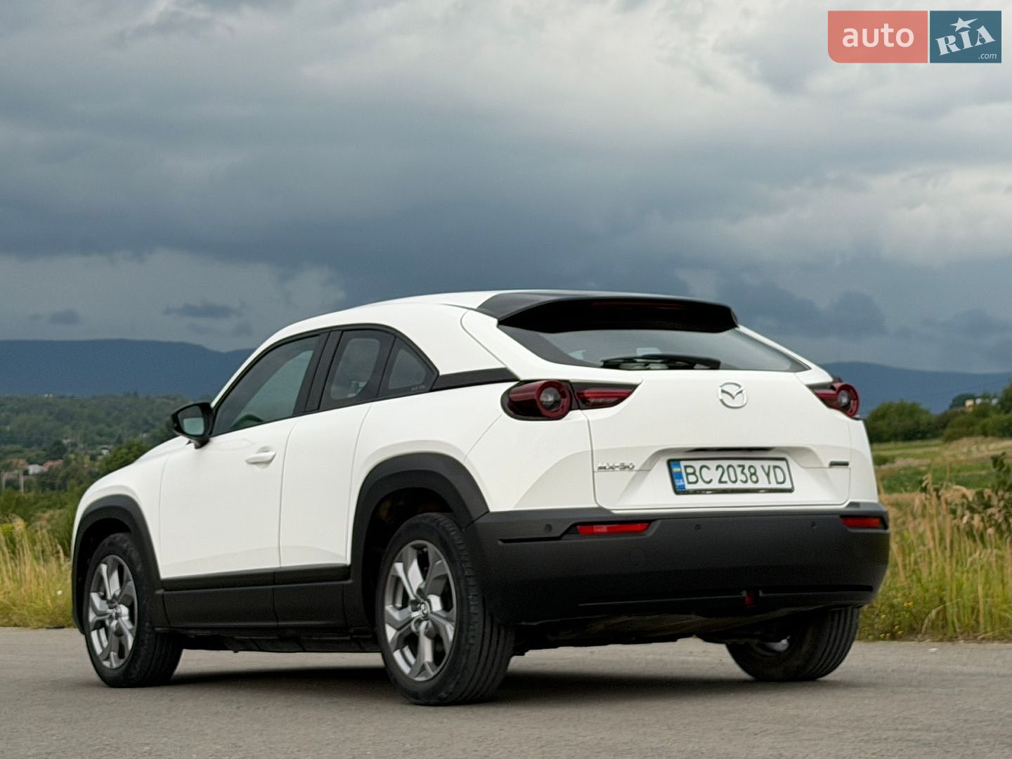 Mazda MX-30 2021 VIN JMZDR1WBJ00116348 фото оголошення 4 з 48