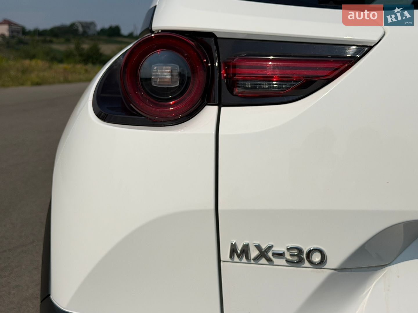 Mazda MX-30 2021 VIN JMZDR1WBJ00116348 фото оголошення 26 з 48