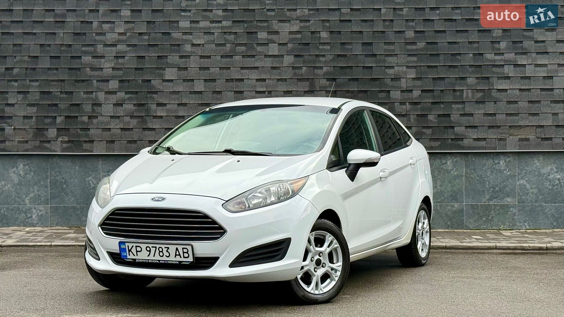 Ford Fiesta 2015 VIN 3FADP4BJ2FM204482 фото оголошення 3 з 31