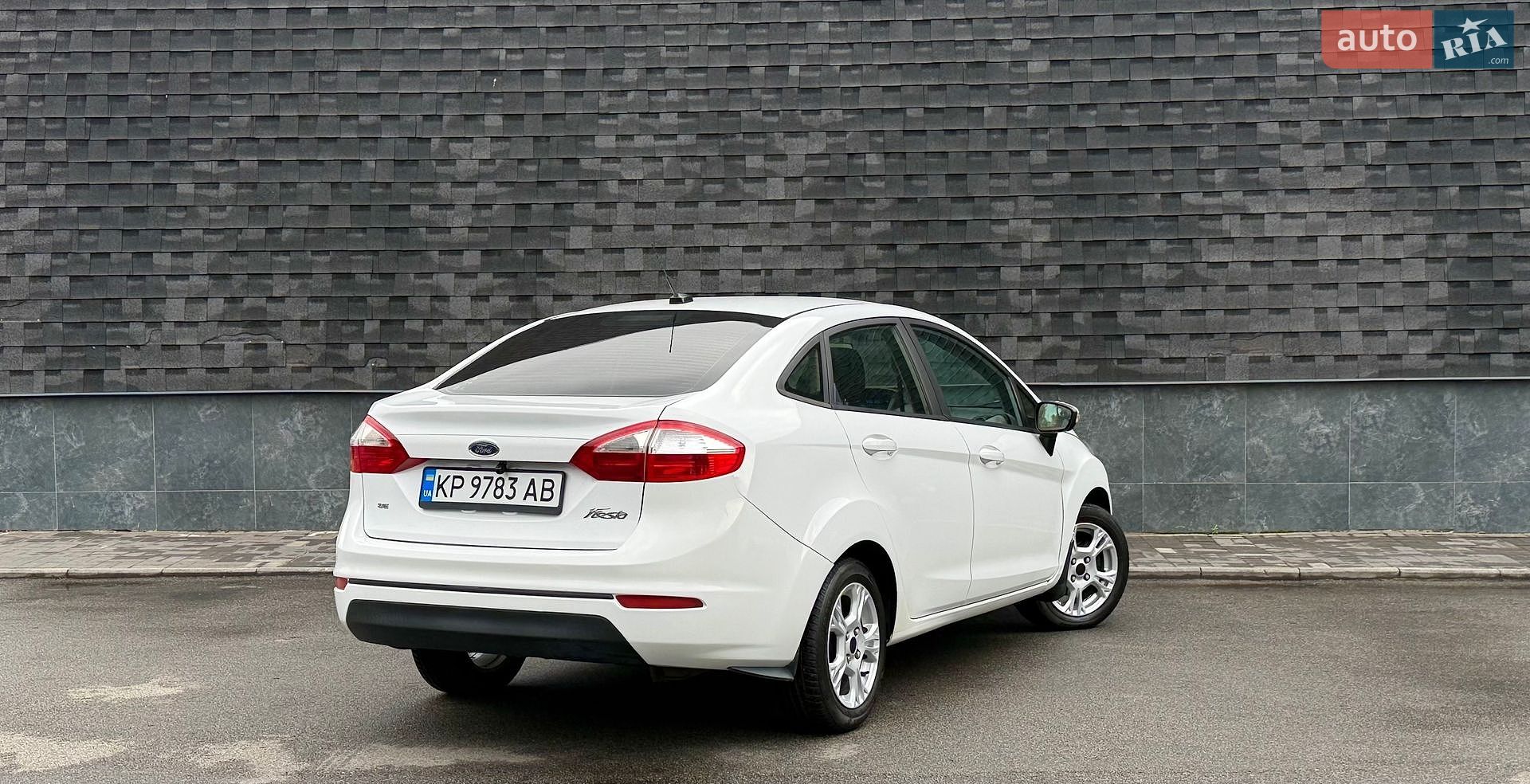 Ford Fiesta 2015 VIN 3FADP4BJ2FM204482 фото оголошення 20 з 31