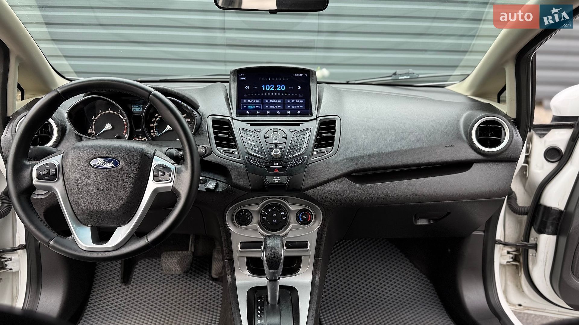 Ford Fiesta 2015 VIN 3FADP4BJ2FM204482 фото оголошення 25 з 31