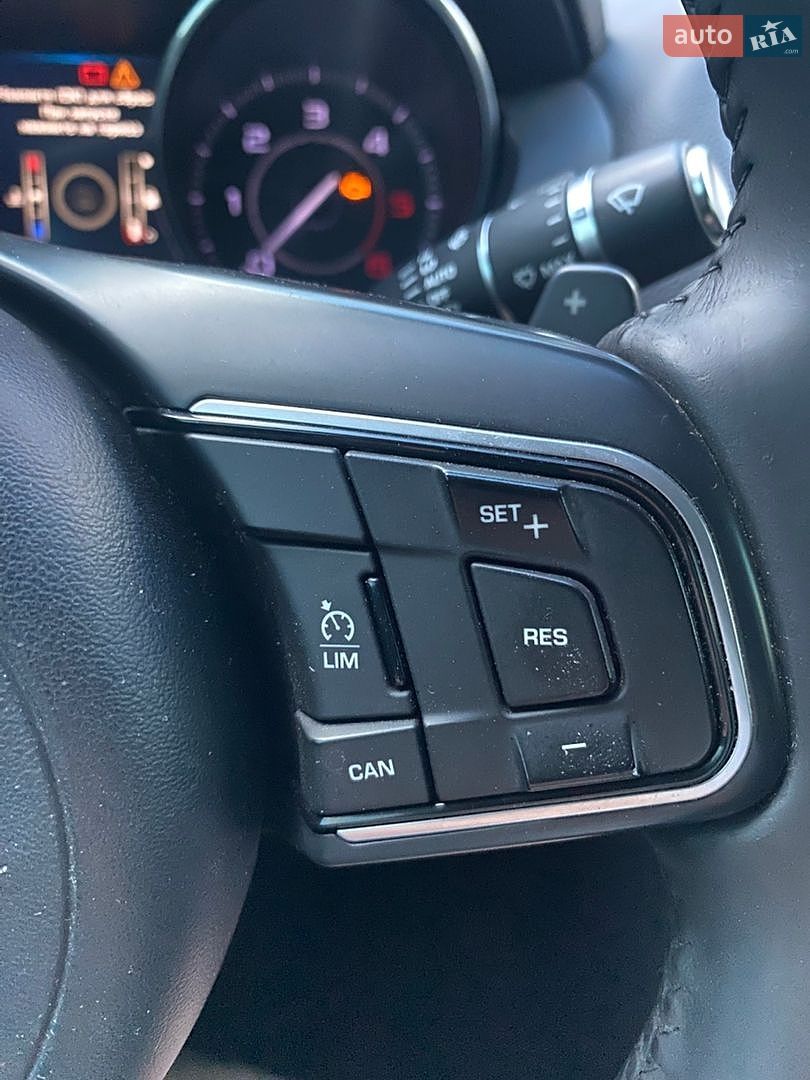 Jaguar XE 2015 VIN SAJAB4BNXGA917760 фото оголошення 18 з 35