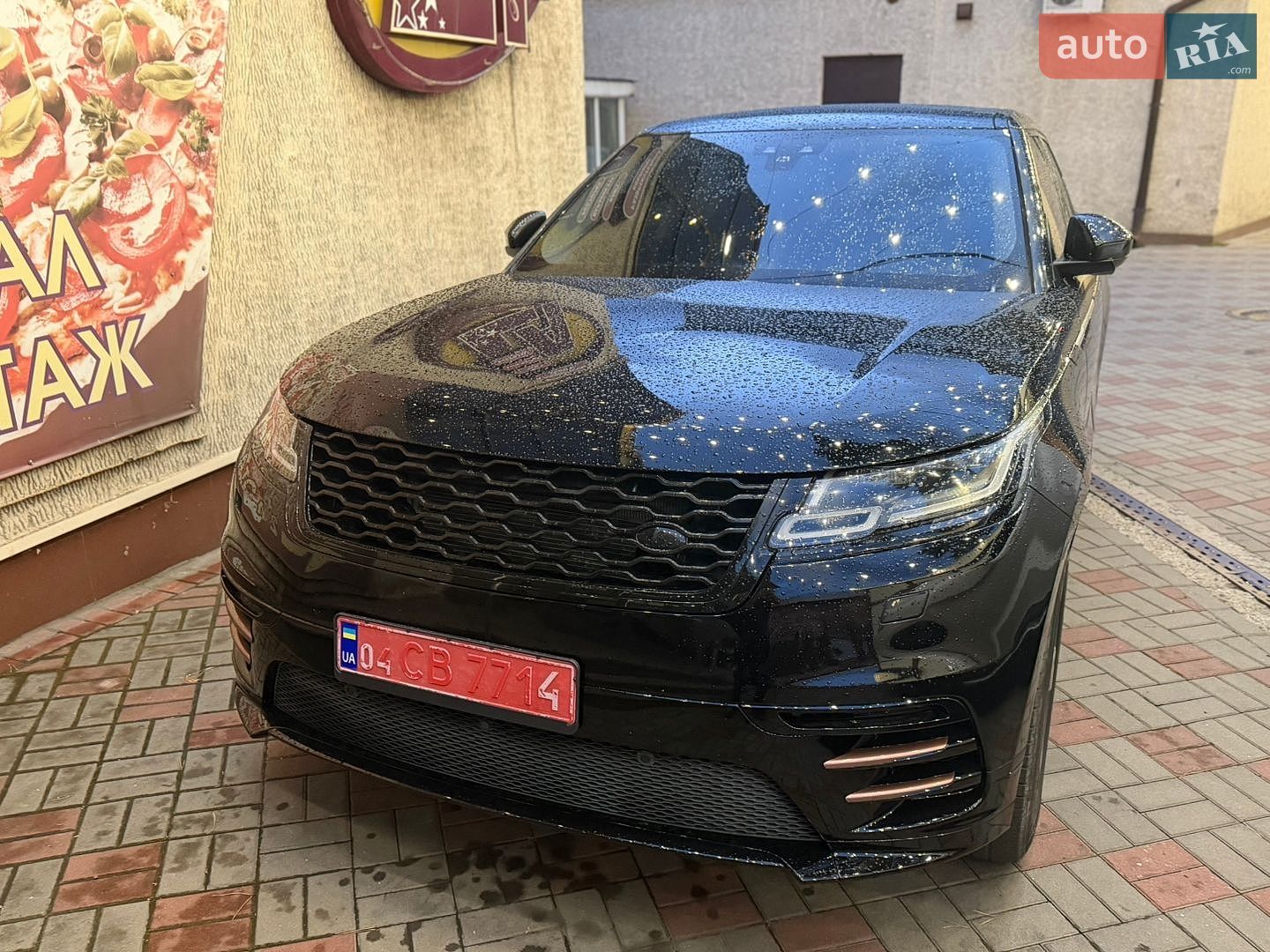 Land Rover Range Rover Velar 2018 VIN SALYB2RN9JA710574 фото оголошення 12 з 18
