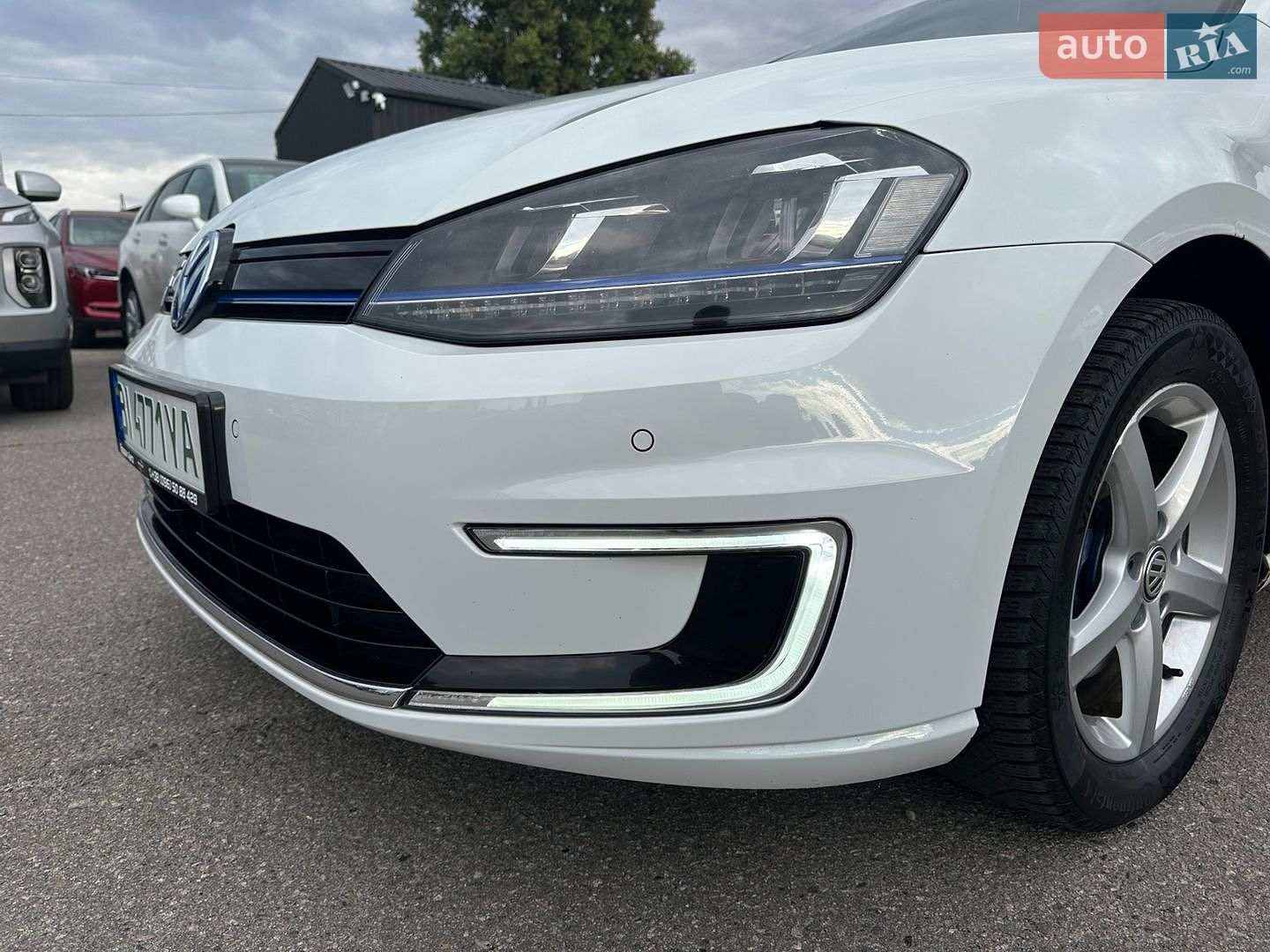 Volkswagen e-Golf 2014 VIN WVWZZZAUZFW901207 фото оголошення 8 з 25