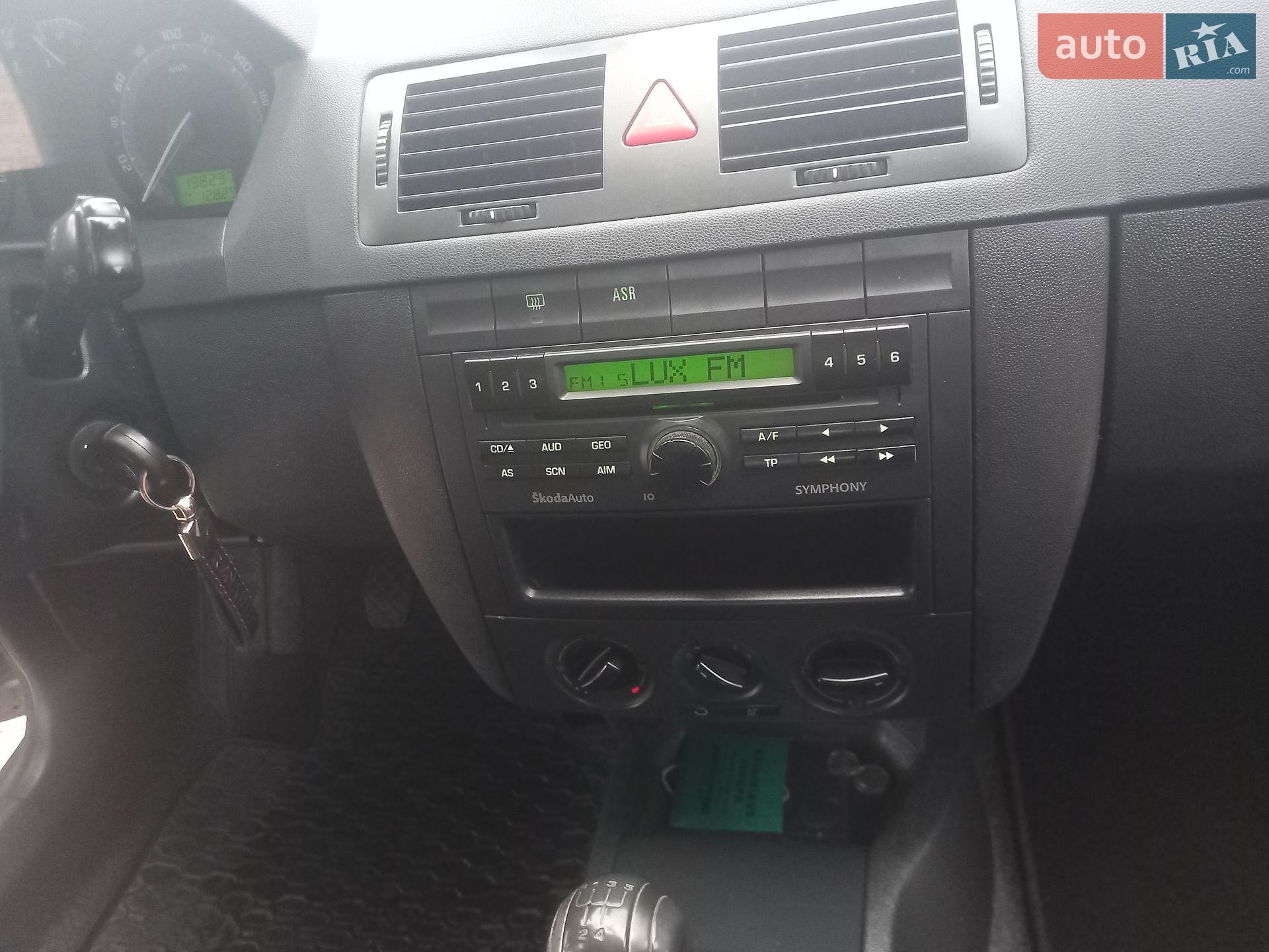 Skoda Fabia 2007 VIN TMBHX26Y574147781 фото оголошення 58 з 98