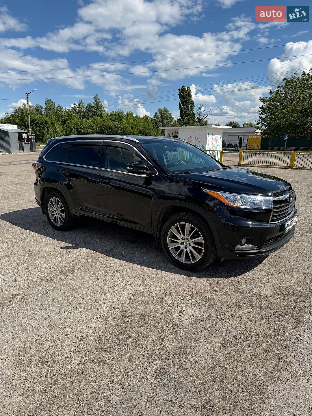 Toyota Highlander 2014 VIN 5TDJKRFH3FS099242 фото оголошення 4 з 14
