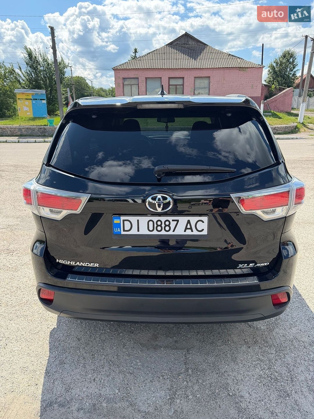Toyota Highlander 2014 VIN 5TDJKRFH3FS099242 фото оголошення 10 з 14