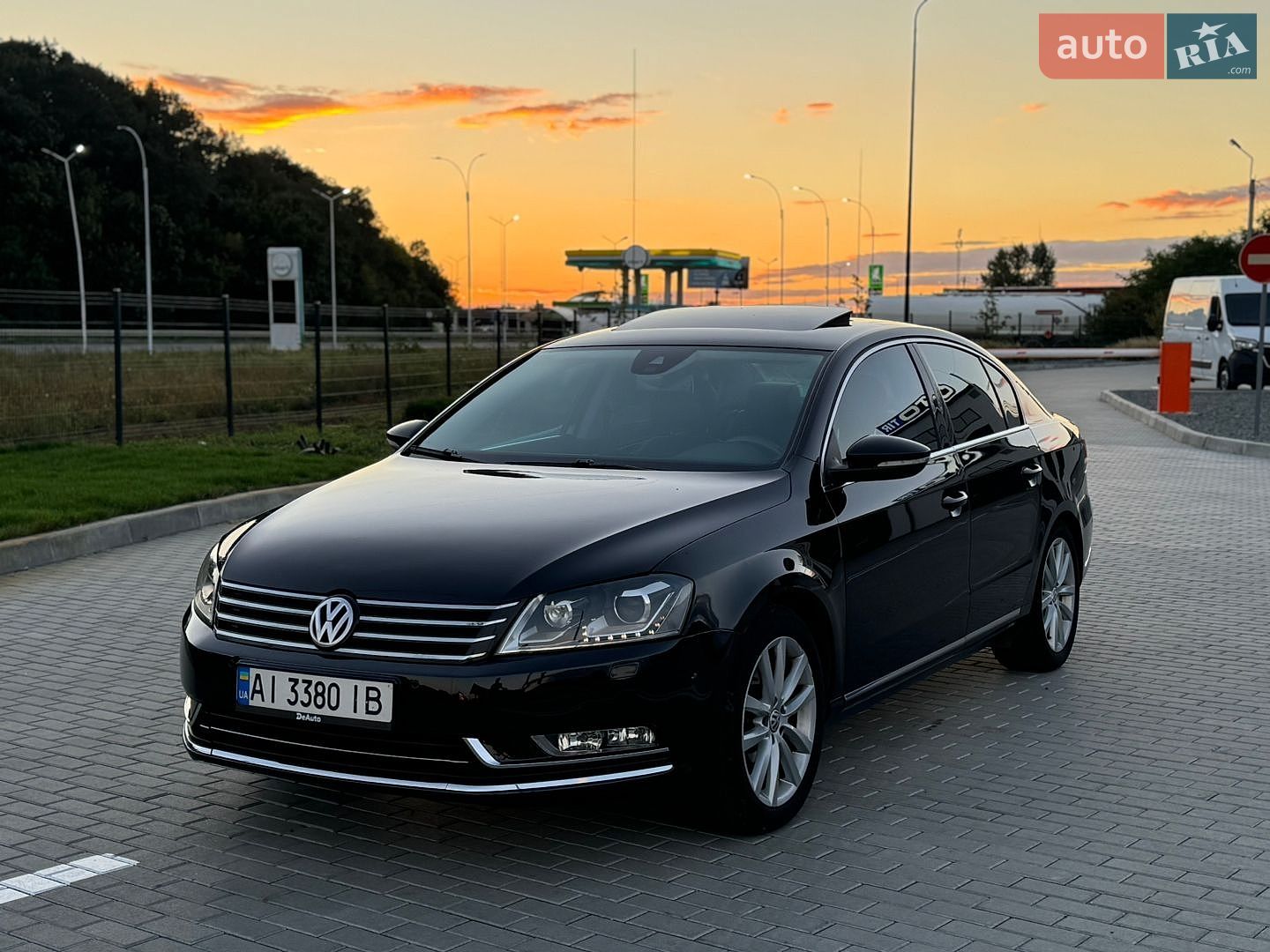 Volkswagen Passat 2012 VIN WVWZZZ3CZDP011248 фото оголошення 2 з 22