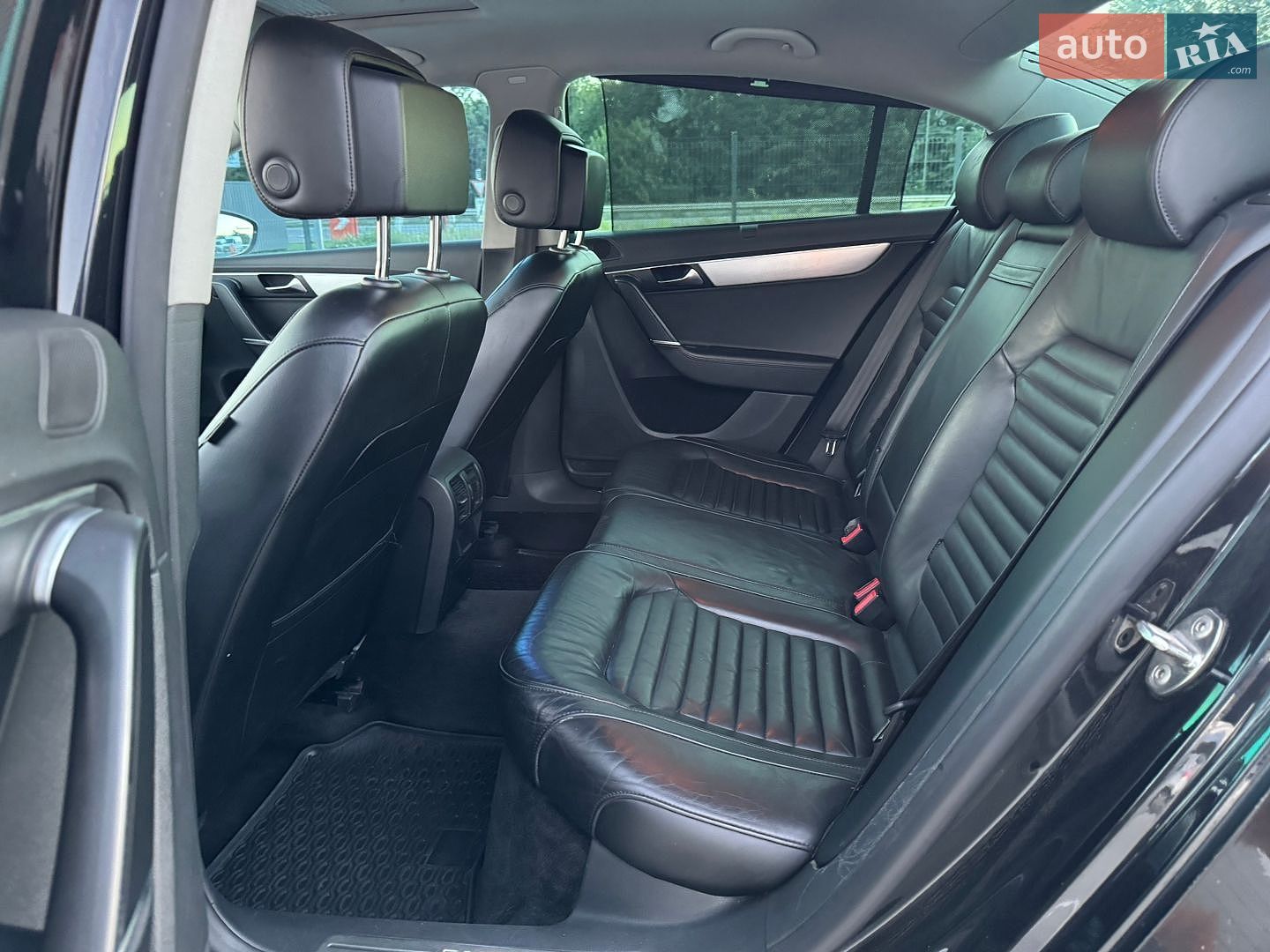 Volkswagen Passat 2012 VIN WVWZZZ3CZDP011248 фото оголошення 11 з 22
