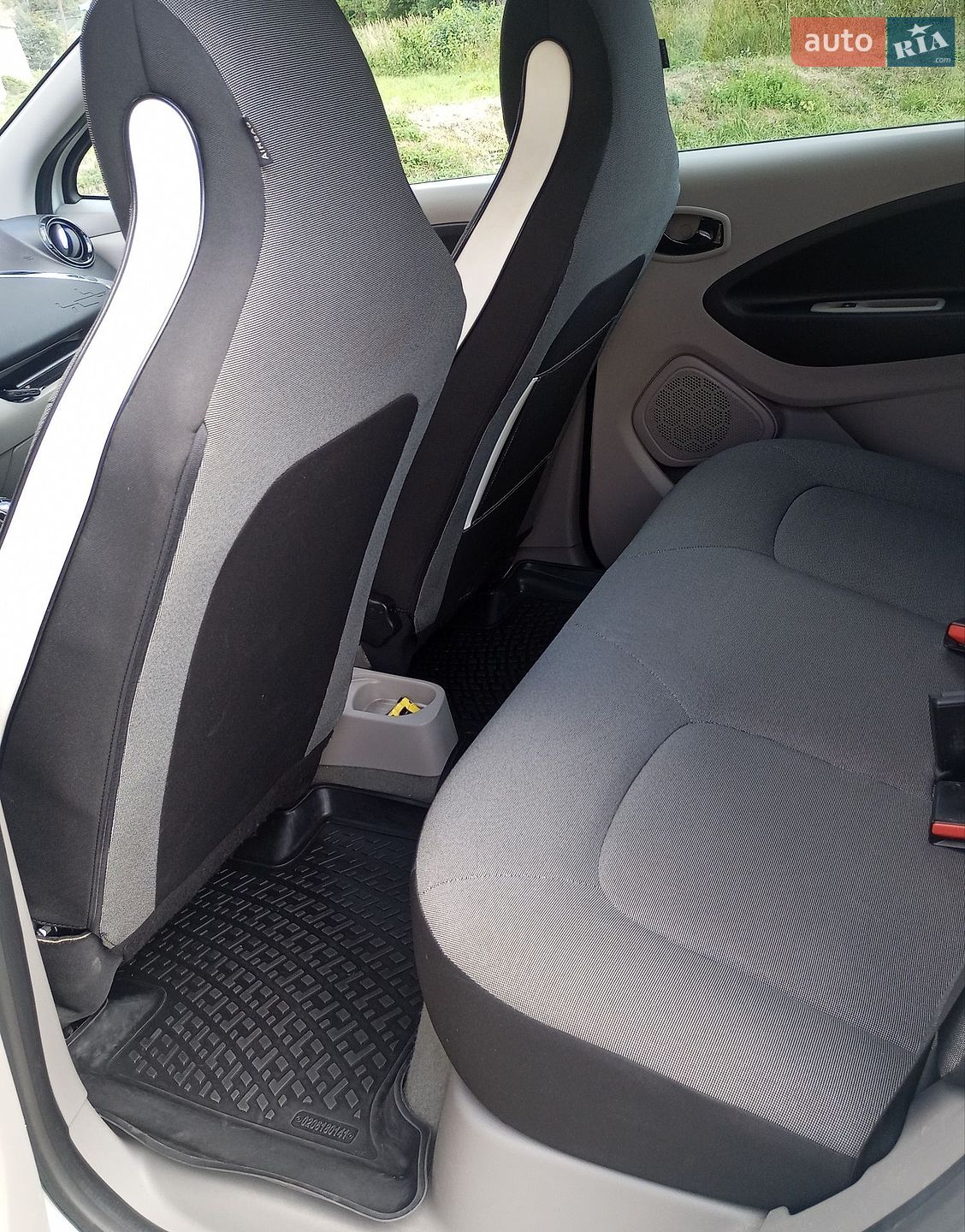 Renault Zoe 2015 VIN VF1AGVYB053401300 фото оголошення 6 з 6